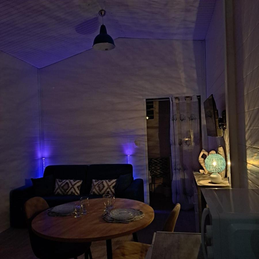 カペステール・ベル・オー Studio 57 Bed & Breakfast エクステリア 写真